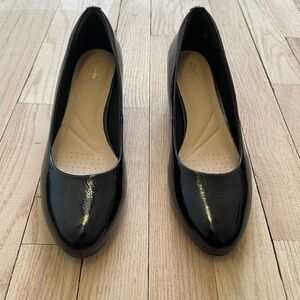 Clarks Women's Black Leather Wedges